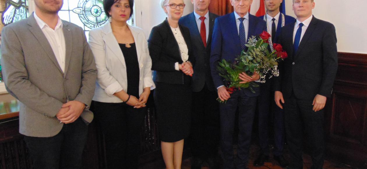 Rada Gminy Czarnków udzieliła wotum zaufania Wójtowi Bolesławowi Chwarściankowi