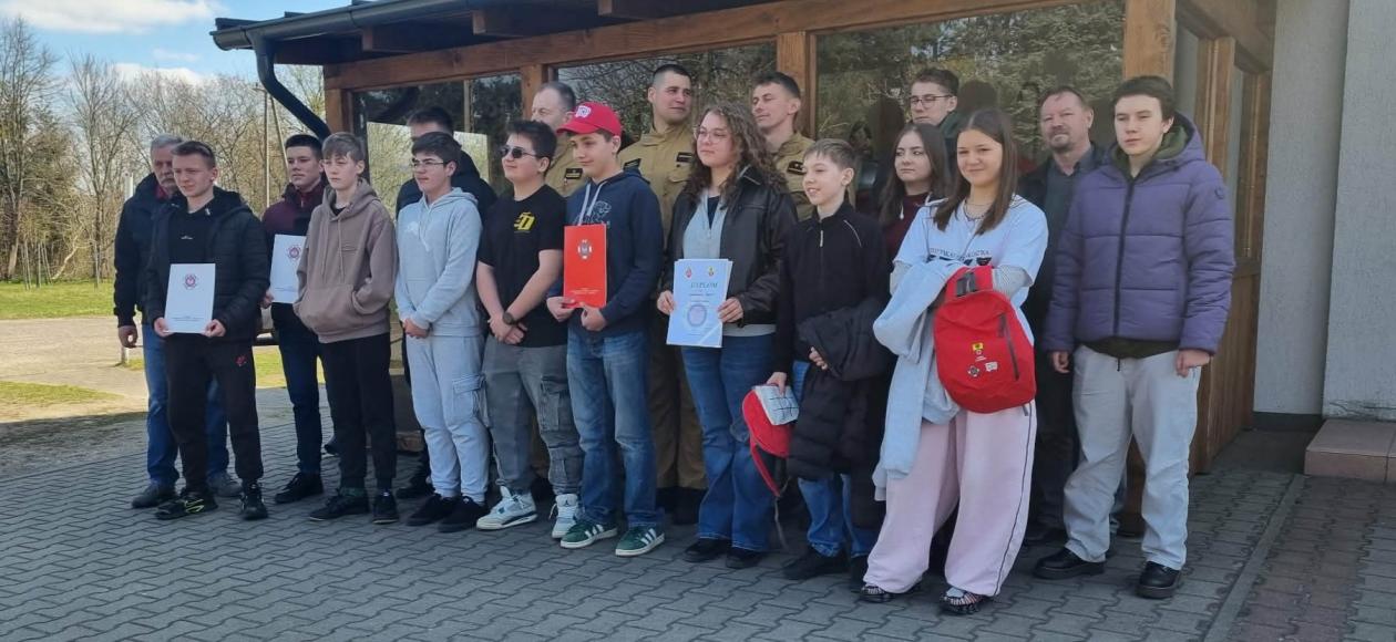 Młodzi strażacy w akcji – poznajcie laureatów turnieju wiedzy pożarniczej